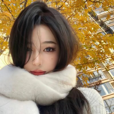 红衣少女
